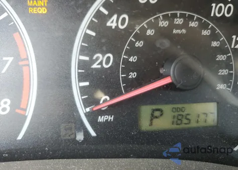 2010 Toyota Corolla Base z USA, uszkodzony, nr VIN 2T1BU4EE6AC377321